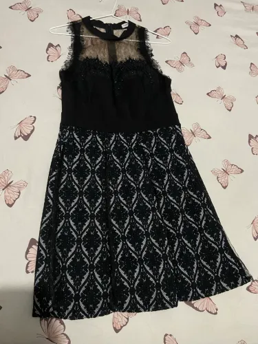 Vestido festa Preto com Renda