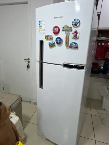 Geladeira Brastemp Frosfree 377 Litros - único dono - seminova