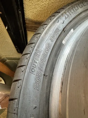 Pneu Bridgestone Turanza 205/40 R17