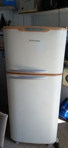 Geladeira electrolux frost free