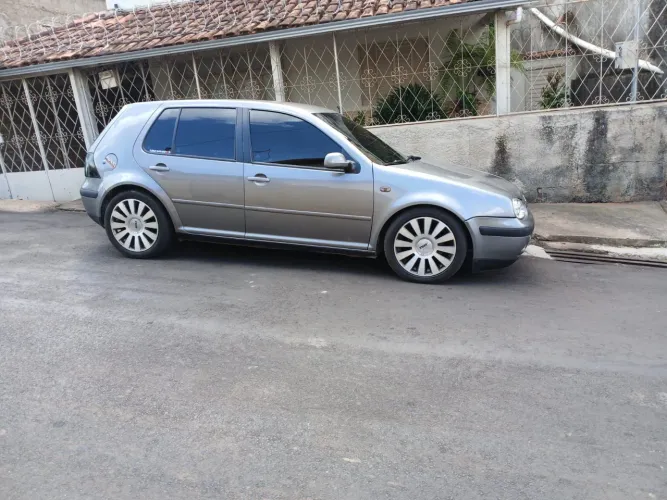Vendo ou troco rodas 17 por 18