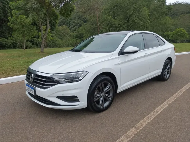 Volkswagen Jetta Comfort. 250 TSI 1.4 Flex 16V Aut. 2019