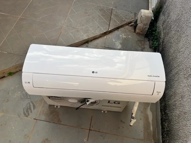 Ar condicionado LG Dual Inverter 12000 BTUS
