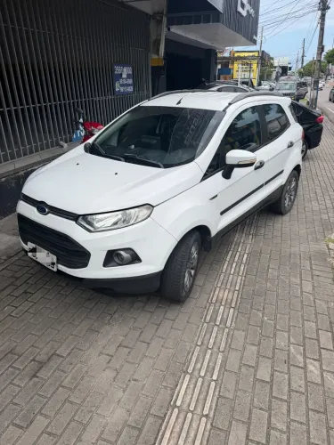 Ford Ecosport Freestyle 1.6 16V Flex 5P 2014