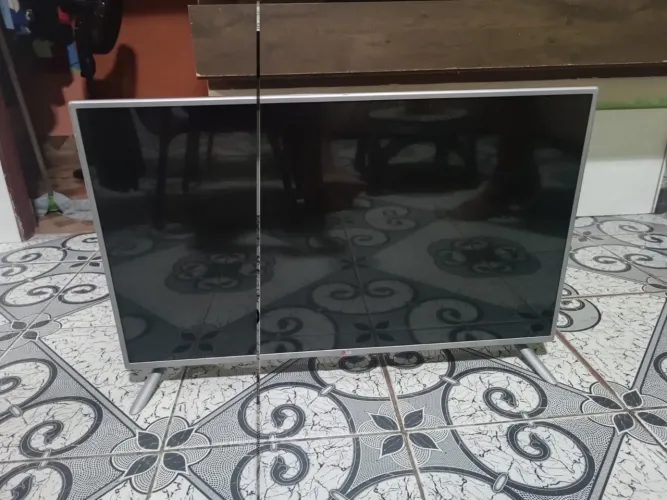 Vende se tv