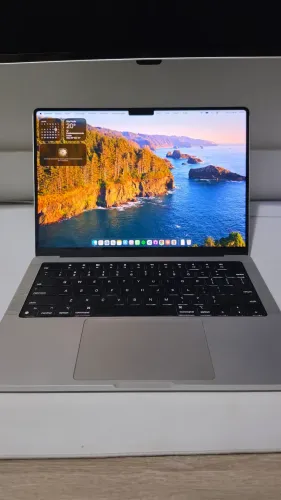 MacBook Pro 14" 2023 ? M2 Pro | 16GB | 512GB SSD