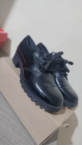 Sapato Oxford tratorado