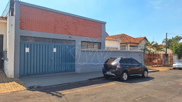 Venda de Casas / Padrão na cidade de Araraquara