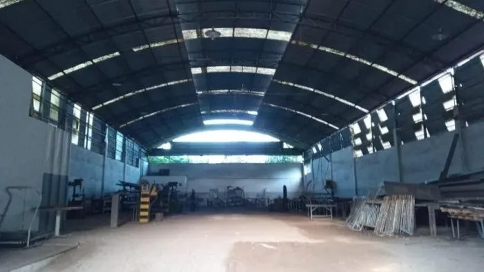 Oportunidade para Locação ou Venda: Grande galpão com 780m² em ótima localização do bairro