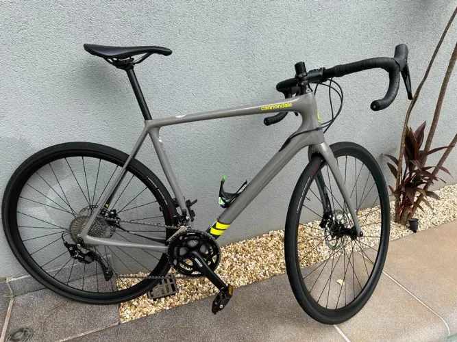 Cannondale Synapse 56 Speed Freio a Disco - Muito Nova