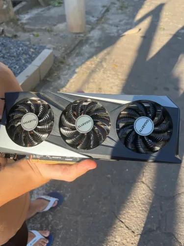 Rx 7600 gigabyte 3 fan