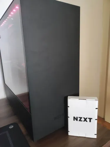 Gabinete NZXT H510i (Com Caixa + Fita LED) + 2 Fans Arctic P14 PRO140mm - Excelente Estad