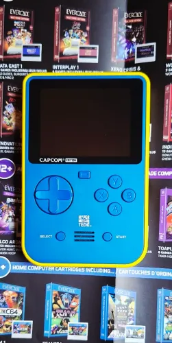 Super Pocket Capcom original (compativel com jogos Evercade)