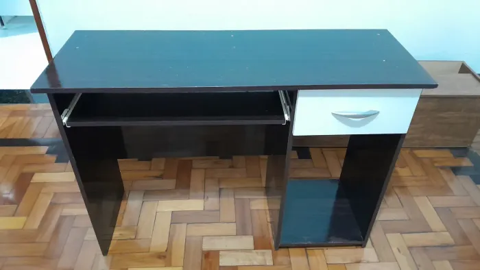 Mesa escrivaninha 