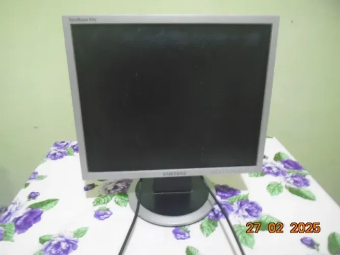 Monitor Samsung 17 Polegadas