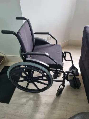 Cadeira de rodas Ortobras KE Aço Carbono