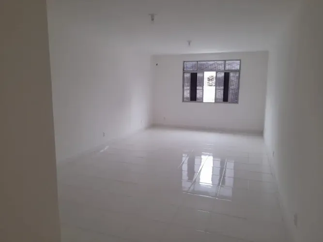 SALA COMERCIAL - 35 METROS - Vila Valqueire
