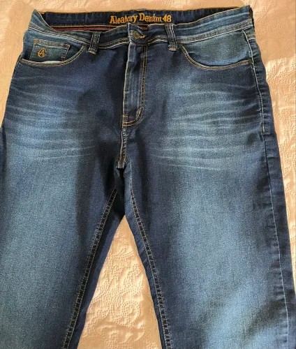 Calça Jeans Aleatory Denim (TAM 48)