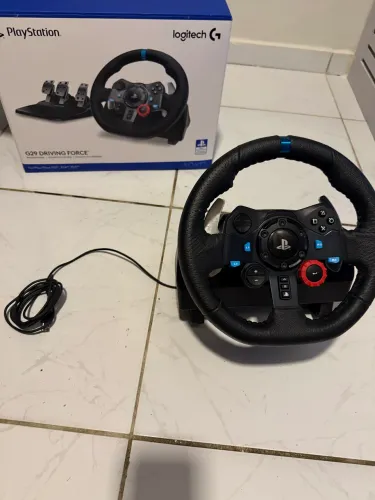Volante vídeo game logitech g29 PlayStation e computador na caixa 