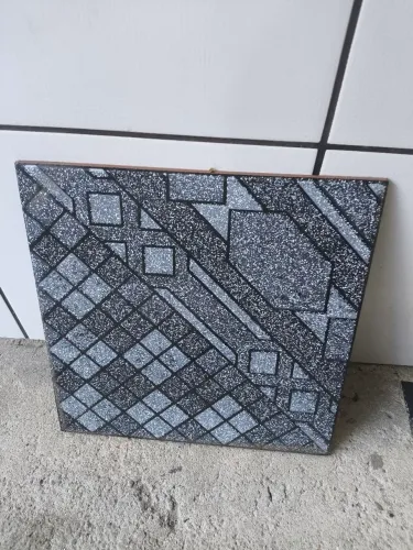 Piso de barro 31x31