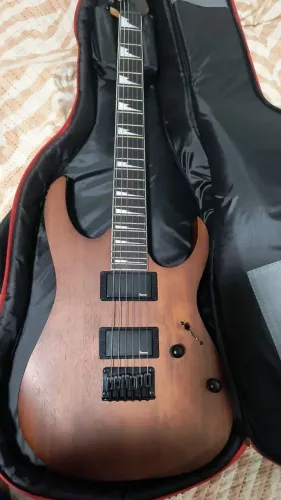 GUITARRA IBANEZ