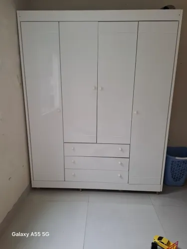 Guarda Roupa