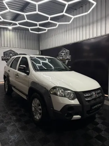 Fiat Palio Weekend Adventure Locker 1.8 Flex 2012