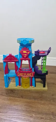 Imaginext Planeta Diário do Superman