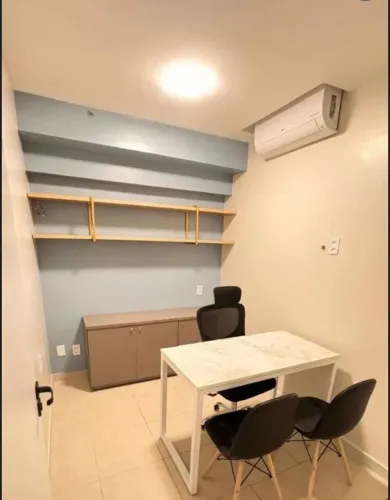 Alugo sala comercial no Pátio Jardins com mobília