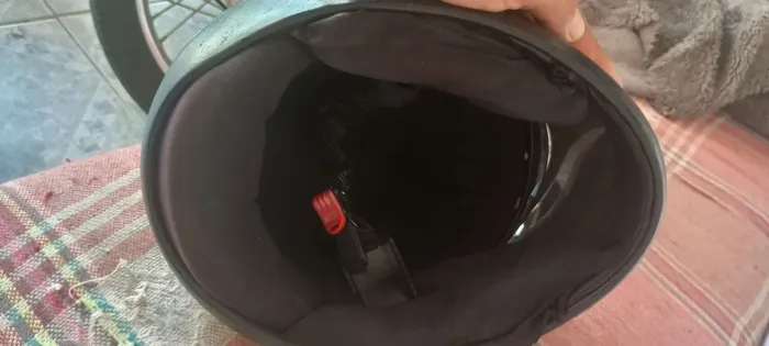 Capacete branco automático San Marino Tam 58