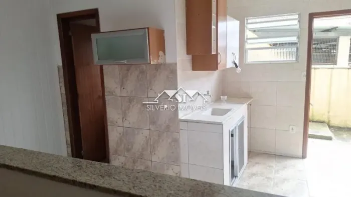 Apartamento- Petrópolis, Mosela