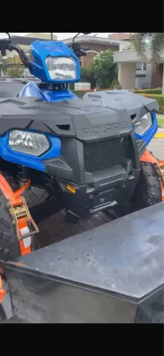 Quadriciclo polaris 570