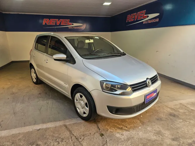 Volkswagen Fox 1.6 MI Total Flex 8V 5P 2012
