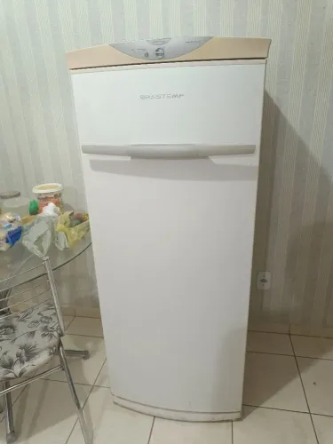 Freezer Vertical 240 litros Brastemp