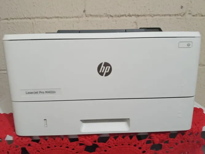 Impressora Profissional HP LaserJet M402n