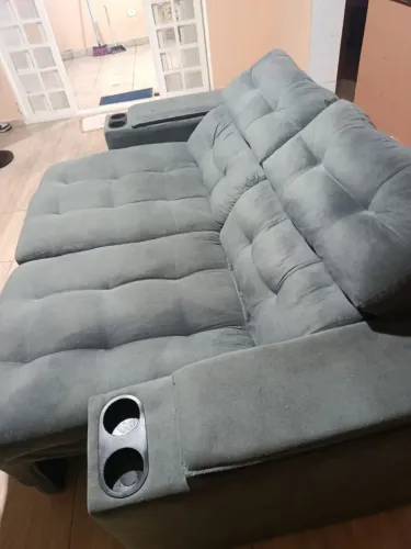 Vendo sofá semi-novo 4 meses de uso 
