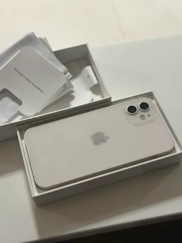 IPHONE 12