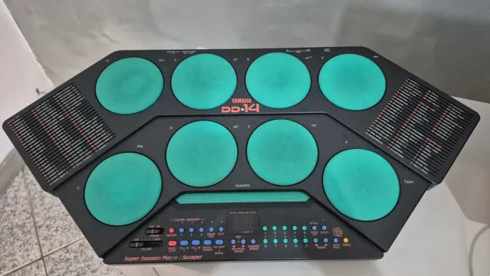 Vendo Bateria Eletrônica Yamaha DD-14