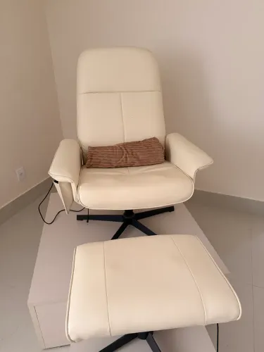 Poltrona de Massagem Elétrica ? Novíssima