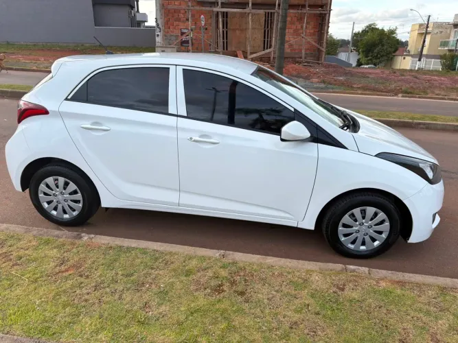 Hyundai HB20 Unique 1.0 Flex 12V Mec. 2019