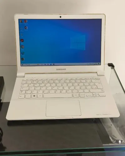 Samsung ATIV Book 9 Lite Notebook Quad Core 4GB RAM SSD 128GB Tela 13,3" HD