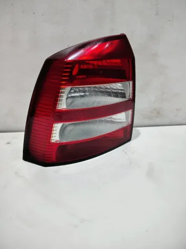 Lanterna traseira esquerda astra Hatch original 