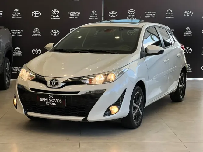 Toyota Yaris XLS Connect 1.5 Flex 16V 5P AUT 2021
