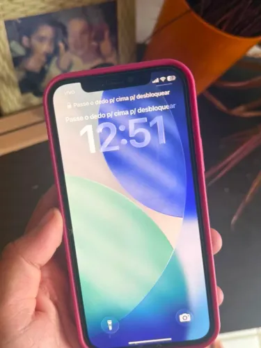 iPhone 12 semi novo
