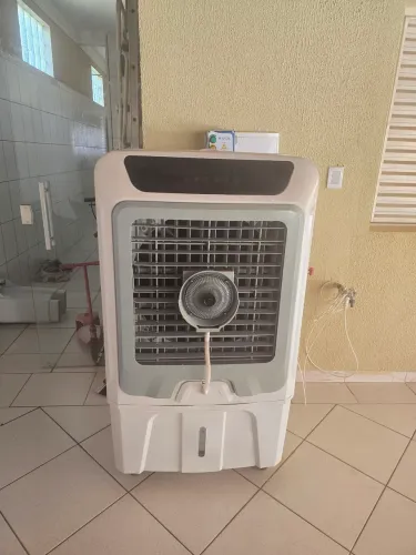 Clinatizador 140 litros 220vts