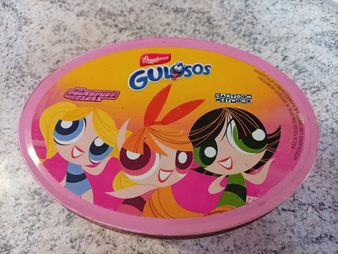 Antiga Lata de Bolo de Páscoa Meninas Superpoderosas