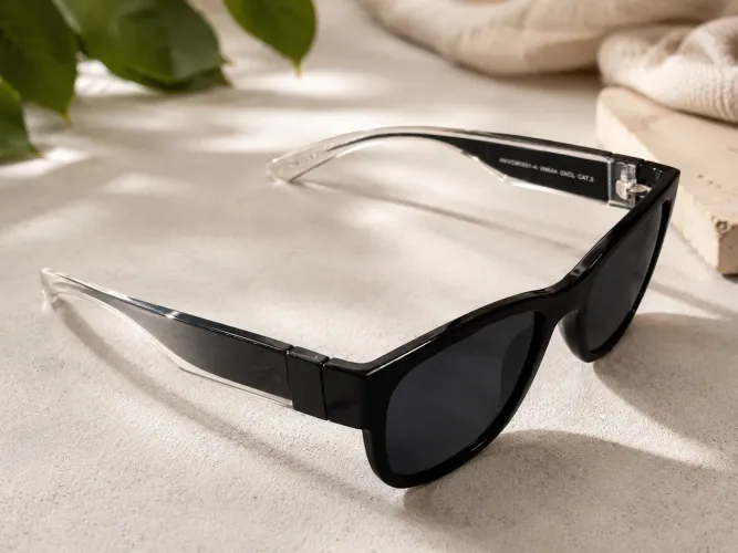 Óculos de Sol Vince Camuto Original Preto com Hastes Transparentes
