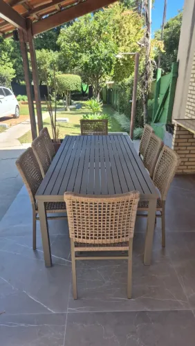 CONJUNTO MESA CLASSICK COM 8 CADEIRAS