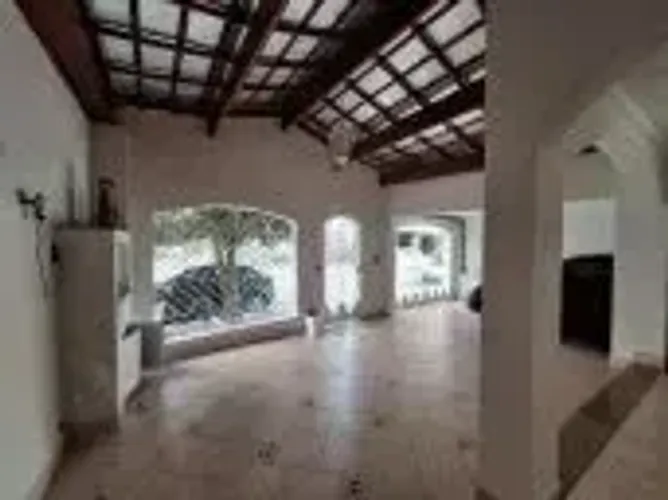 LINDO SOBRADO PARA LOCAÇÃO COM 380M² COM 3 SUÍTES E 4 VAGAS DE GARAGEM NA MOOCA
