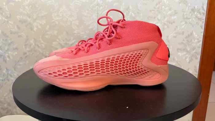 Tênis Adidas Anthony Edwards AE1 Coral 41 - quase novo